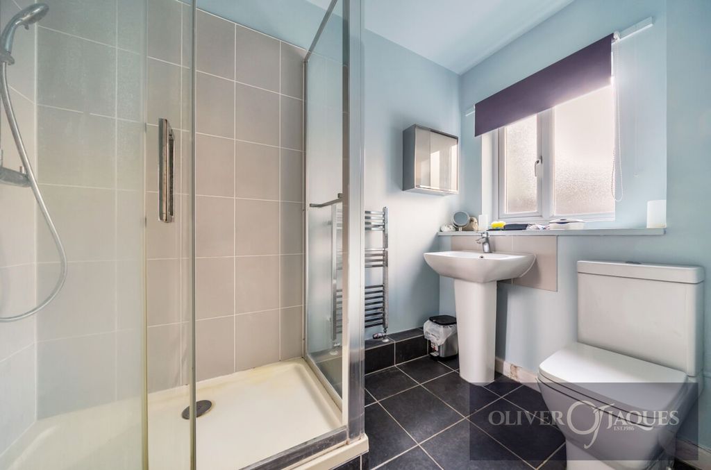 Property photo 3 of 23