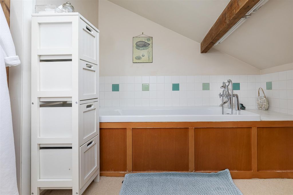 Additional image 63 of 4 bed cottage for saleGawthorpe Green Lane, Lepton, Huddersfield HD5