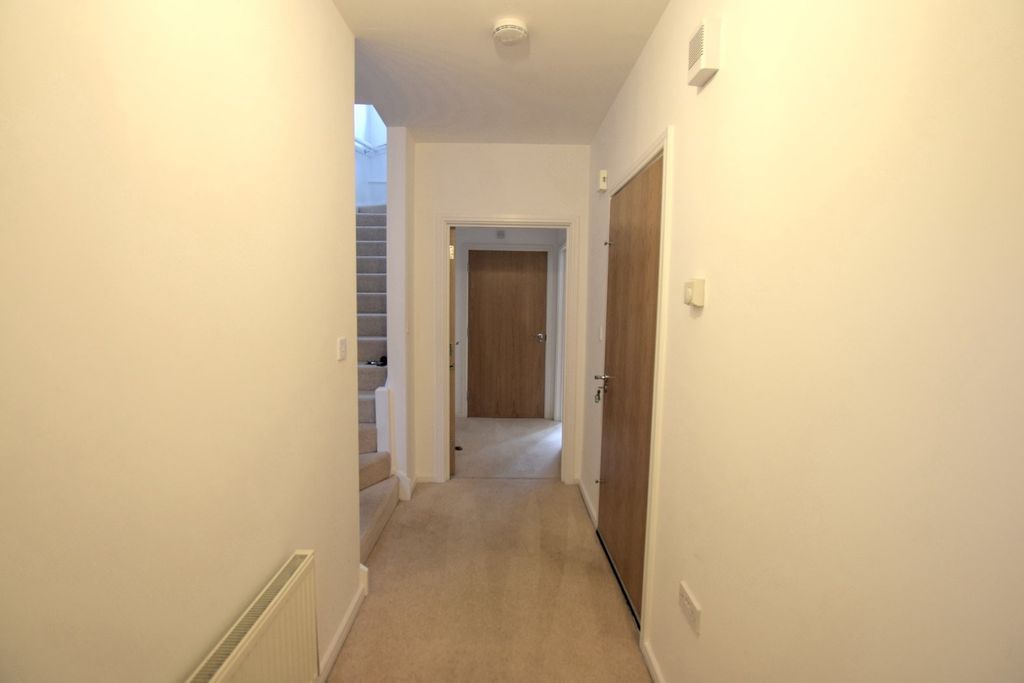 Property photo 3 of 20 Hallway
