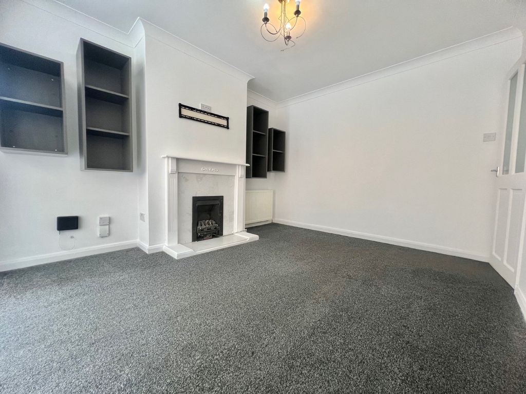 Property photo 3 of 9 Picture No. 20