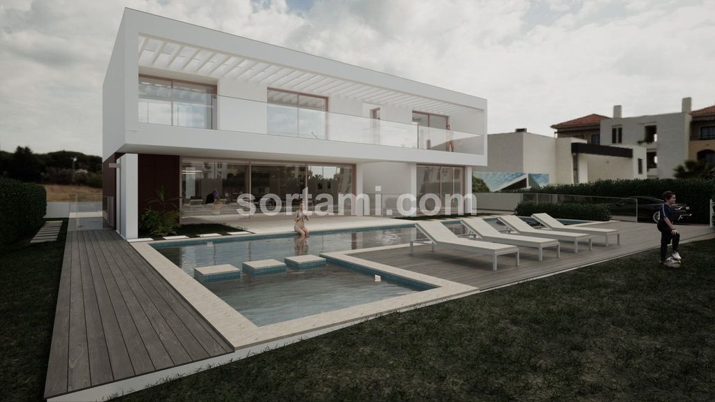 Property photo 1 of 43