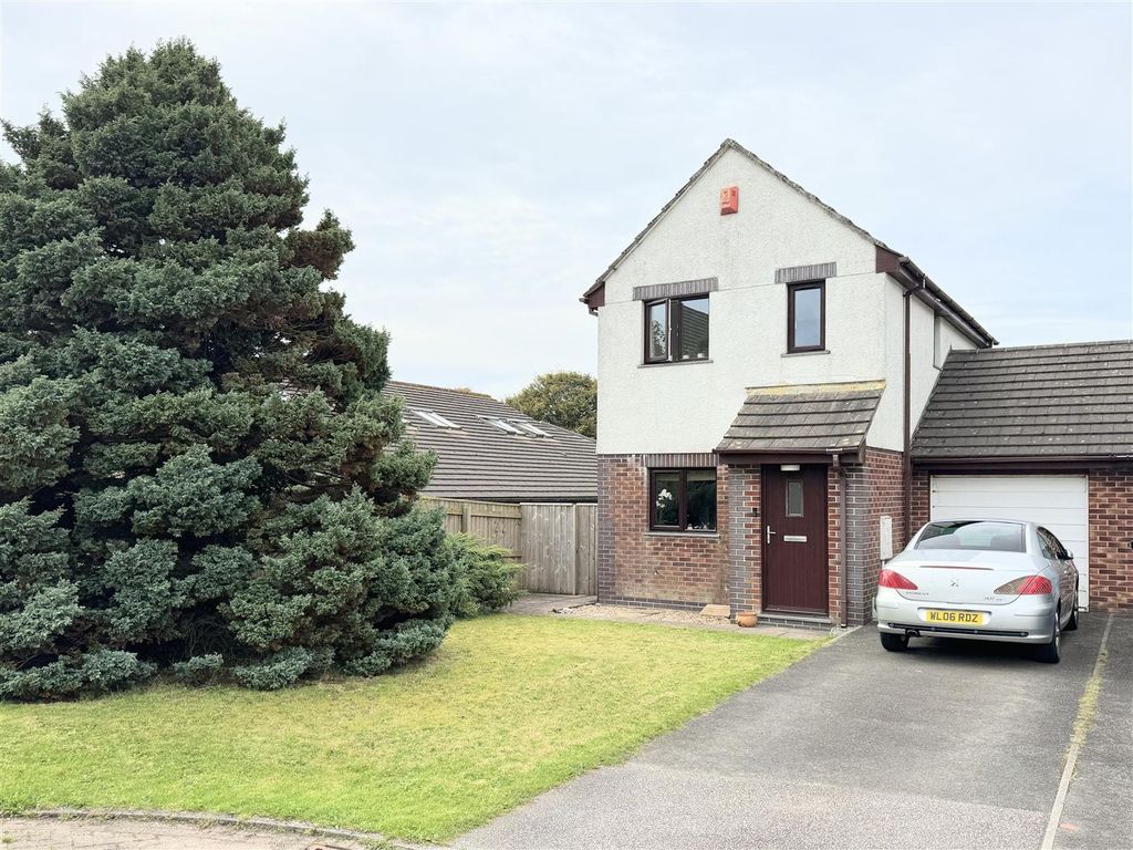 Property photo 1 of 20