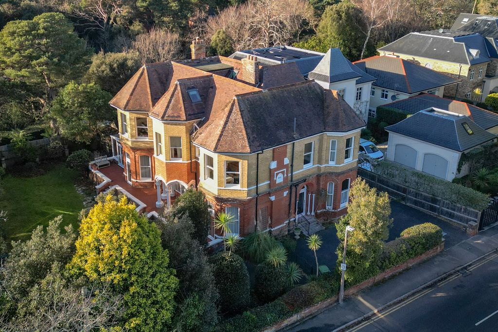 Property photo 1 of 14 Dji_0394