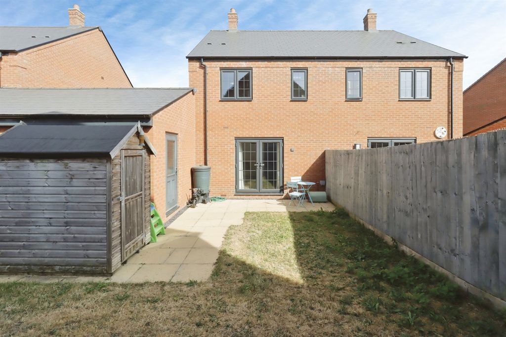 Property photo 2 of 15