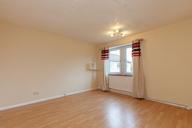 Property photo 3 of 8 265623