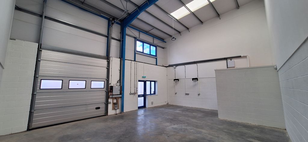 Property photo 2 of 5