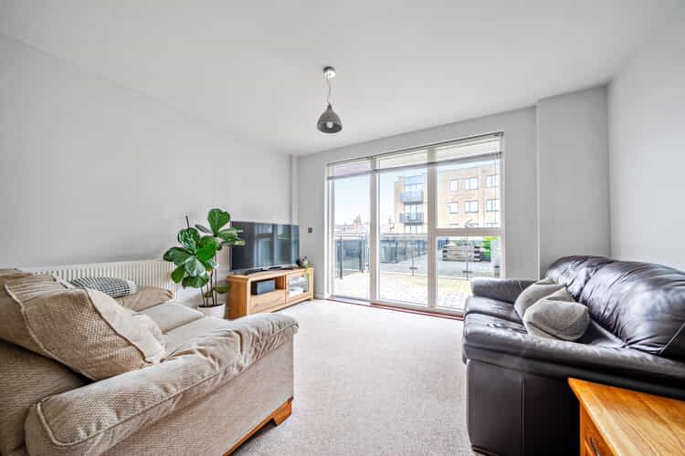 Property photo 2 of 19