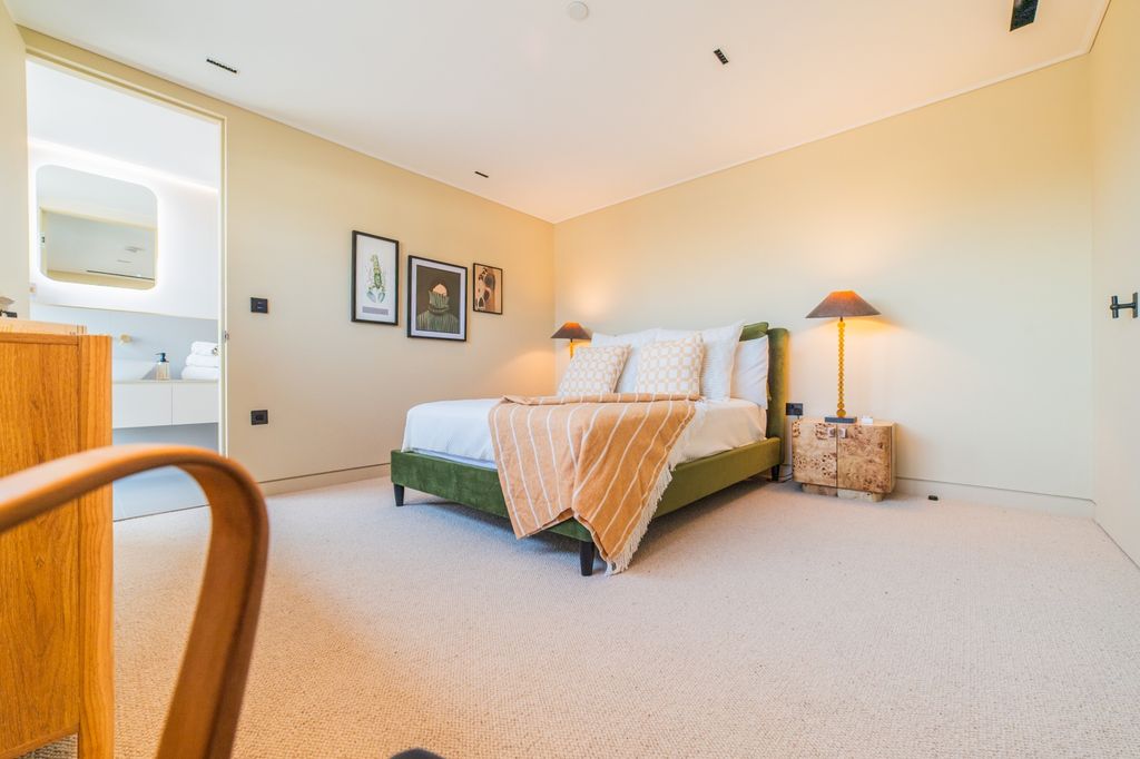 Additional image 76 of 3 bed flat for saleThe Bank, Cardiff Bay CF10