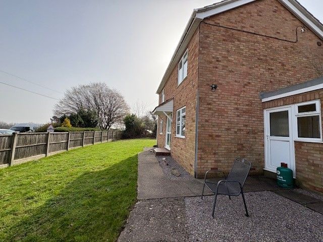 Property photo 3 of 12