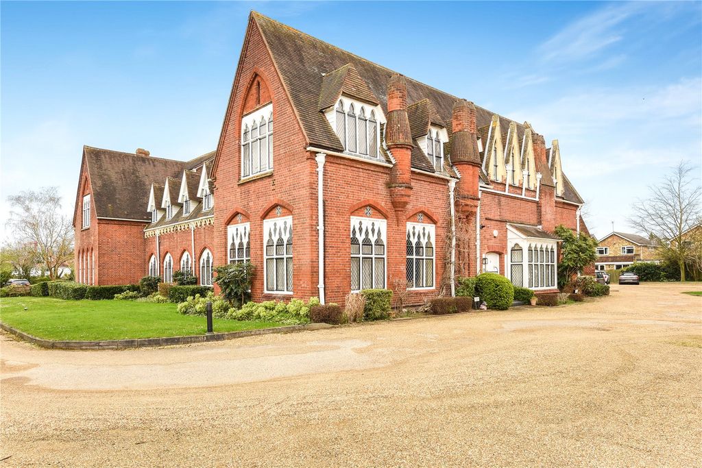 Property photo 1 of 8 Picture No. 10