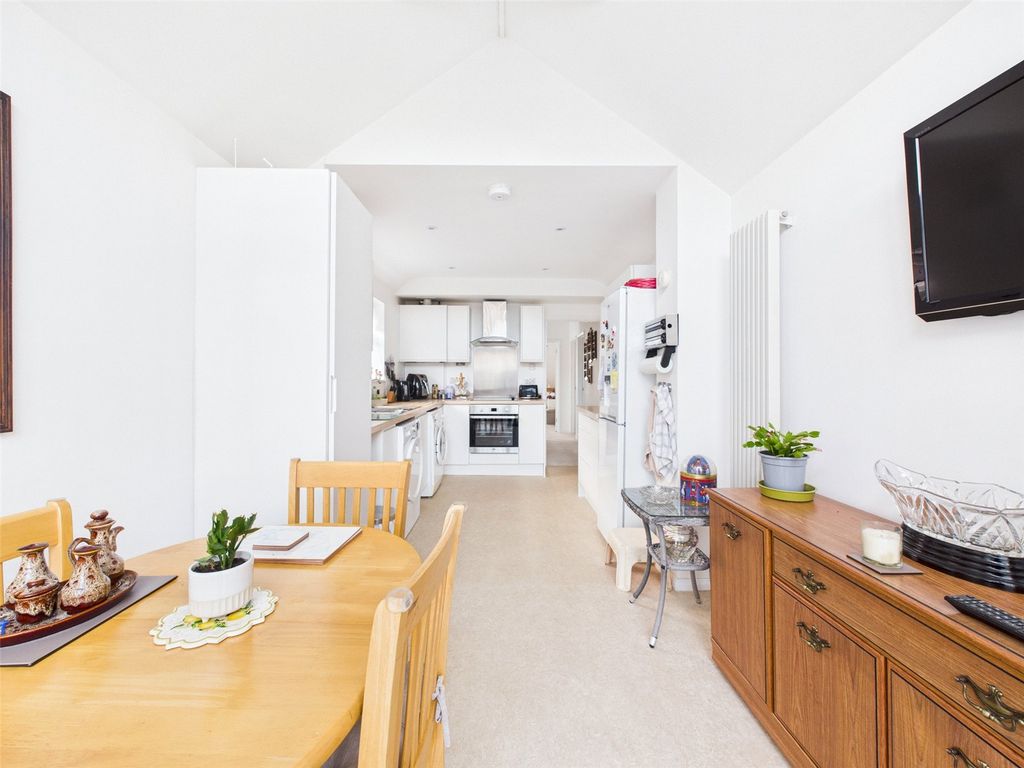 Property photo 3 of 13 Picture No. 13