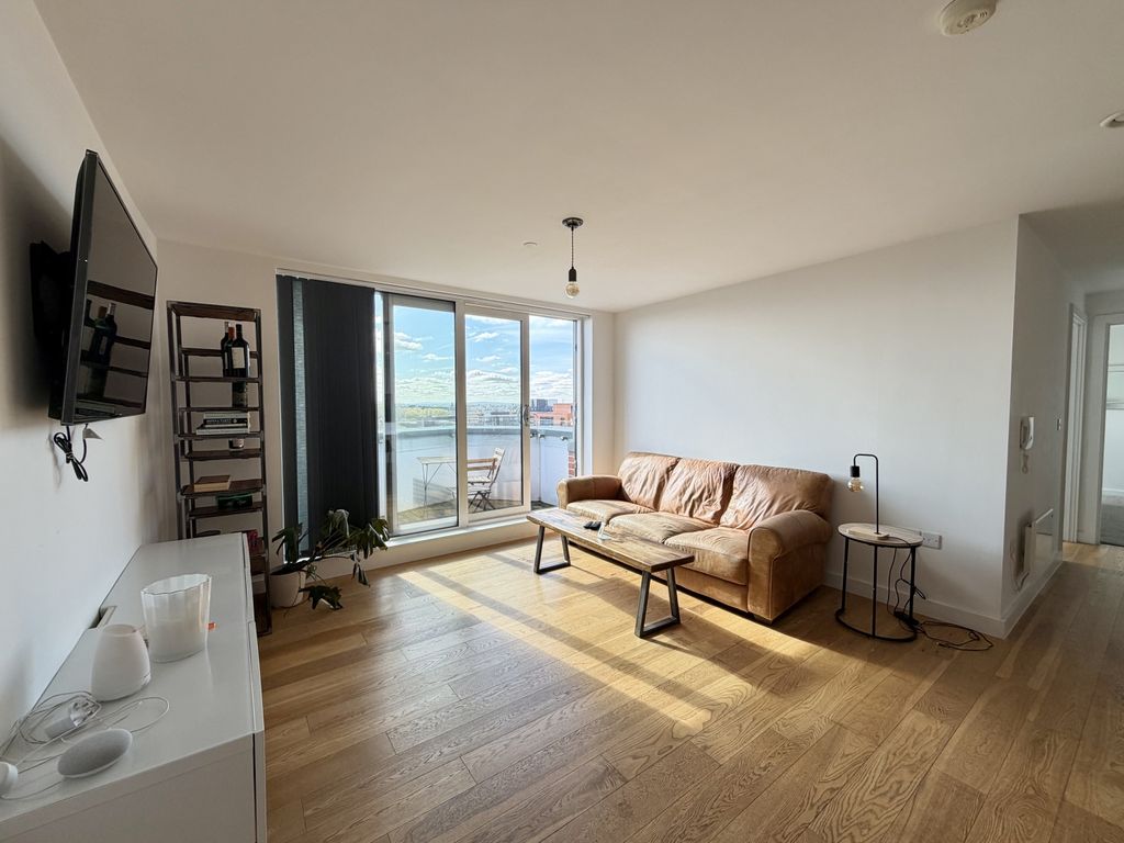 Property photo 1 of 14 Img_8131