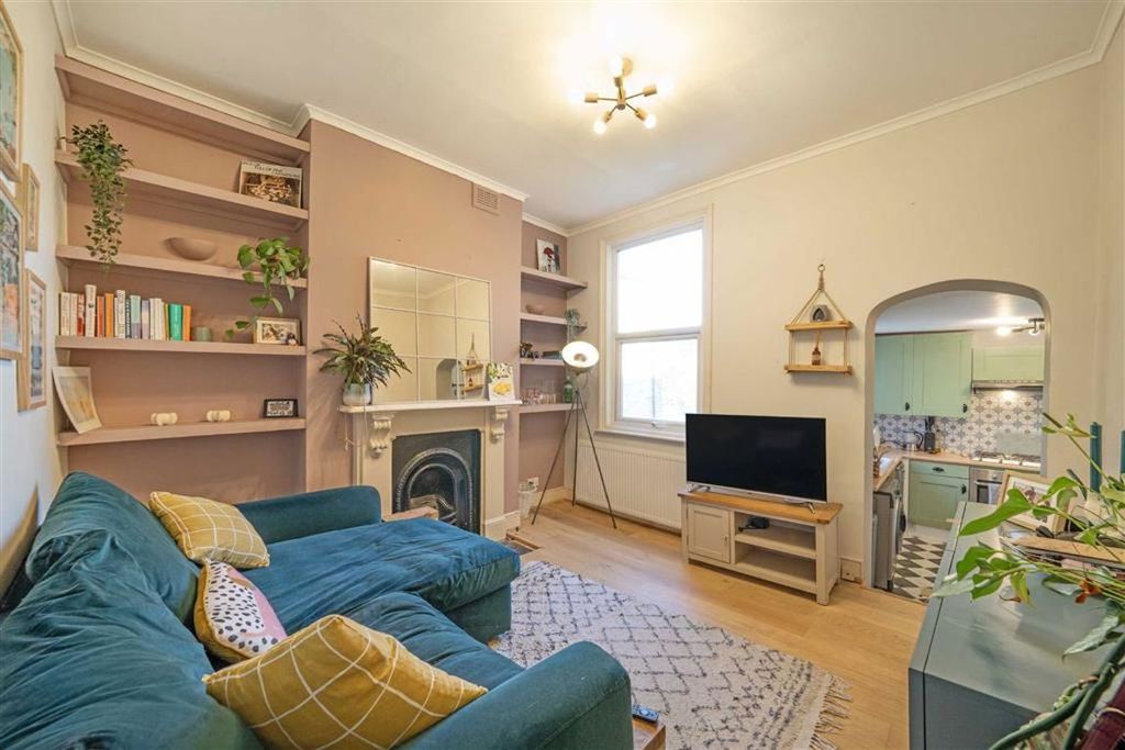 Property photo 2 of 7