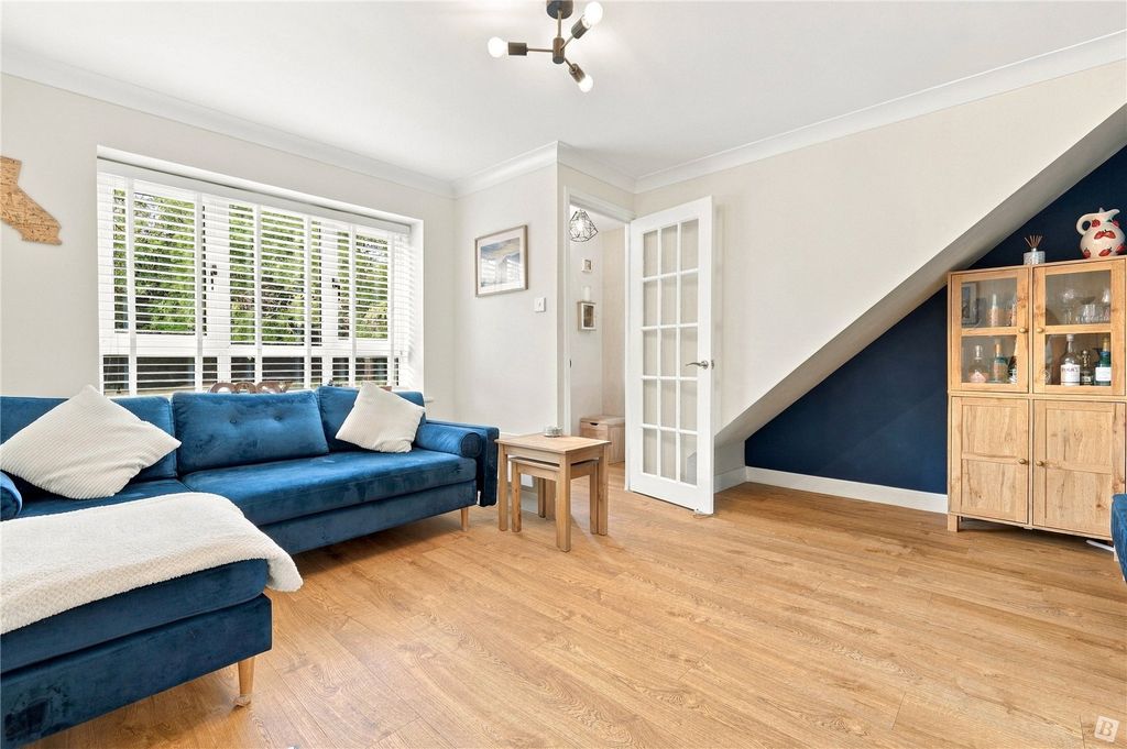 Property photo 2 of 16 Picture No. 20