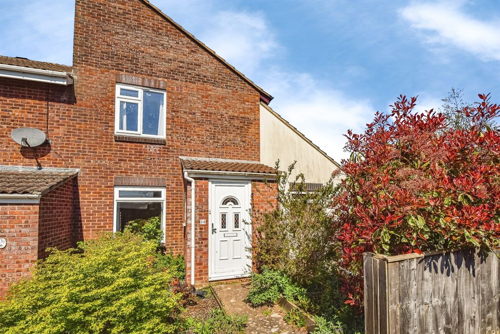 Property photo 1 of 17