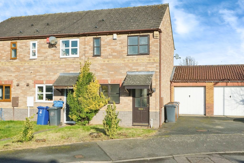 Property photo 1 of 11