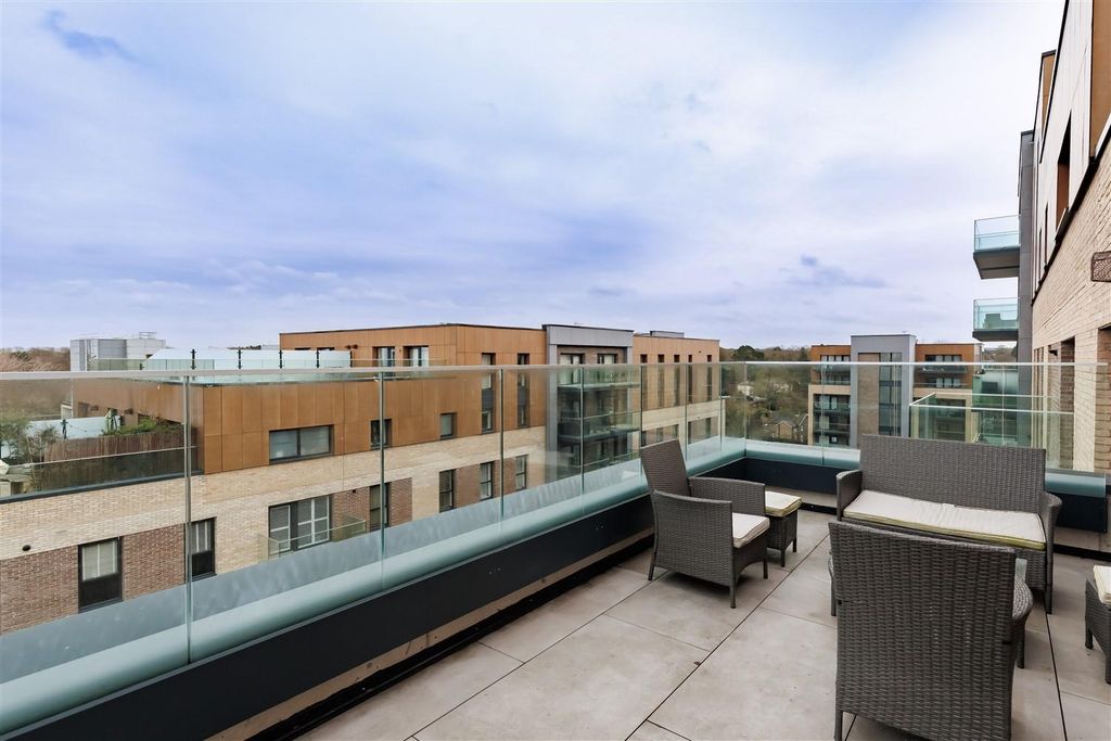 Additional image 14 of 2 bed flat for saleGodfrey House, Edinburgh Gate, Harlow CM20