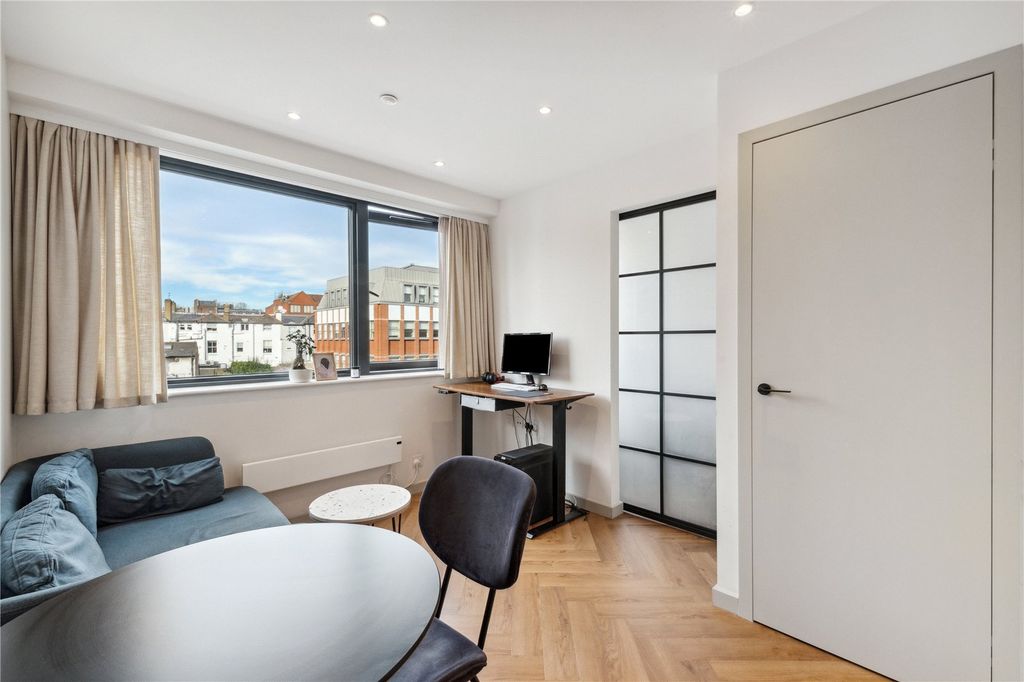 Property photo 1 of 15 Reception Room