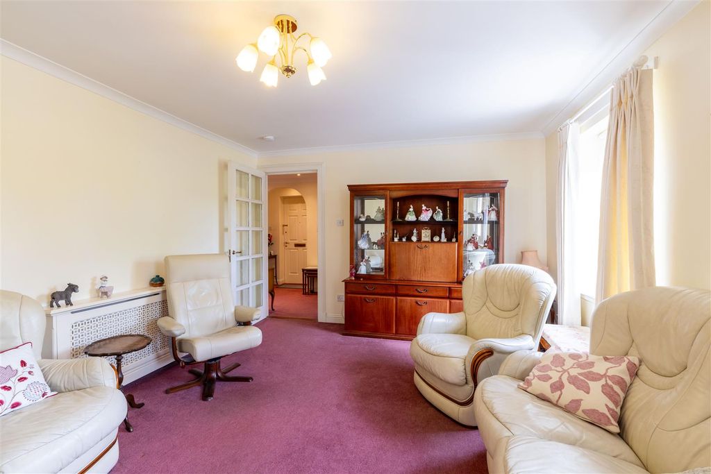 Property photo 3 of 19 S03.Jpg
