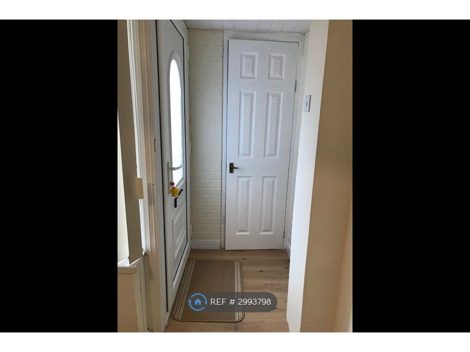 Property photo 2 of 15 Hall