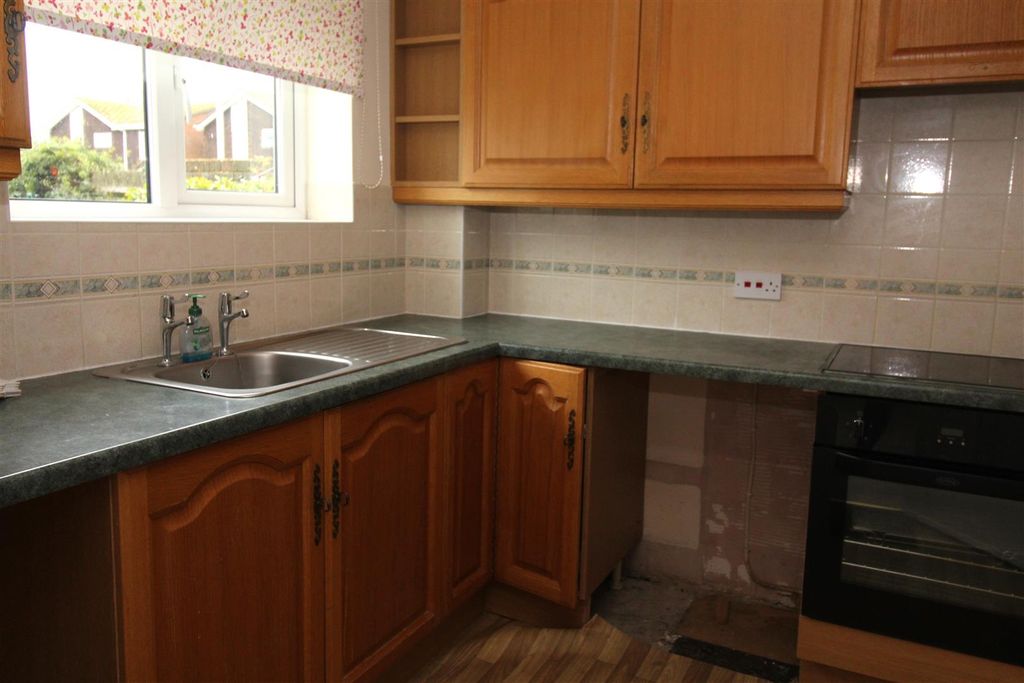 Property photo 3 of 11 Img_4123.Jpg