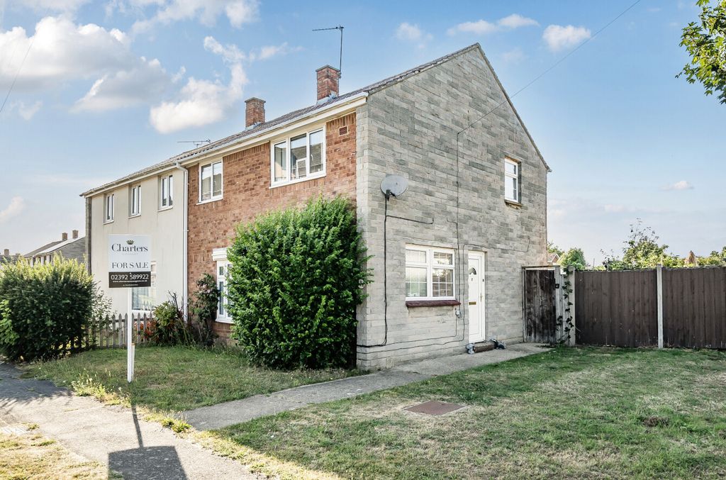 Property photo 1 of 13 1317839-1-6875400...