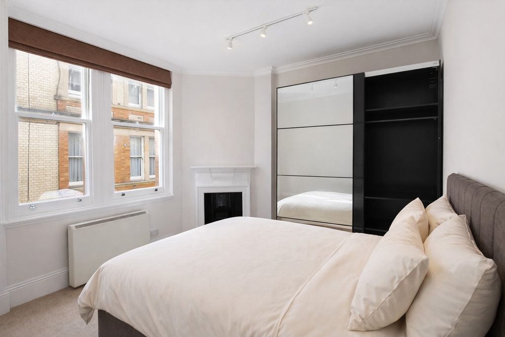 Property photo 3 of 12 3138772