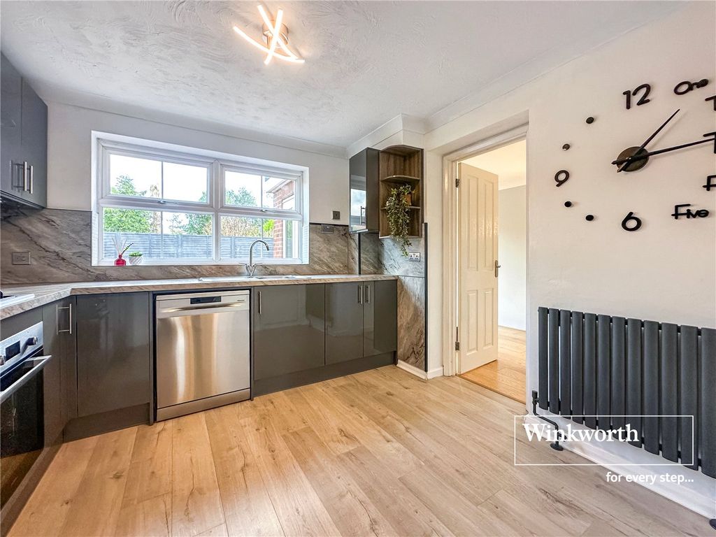 Property photo 3 of 14 Picture No. 04