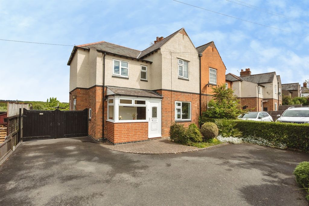 Property photo 2 of 24