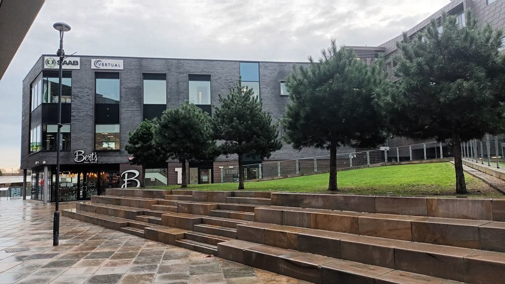 Property photo 2 of 8 Photo 8