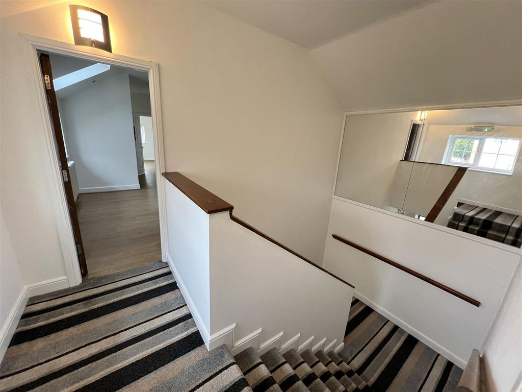 Property photo 2 of 8 Img_6377.Jpg