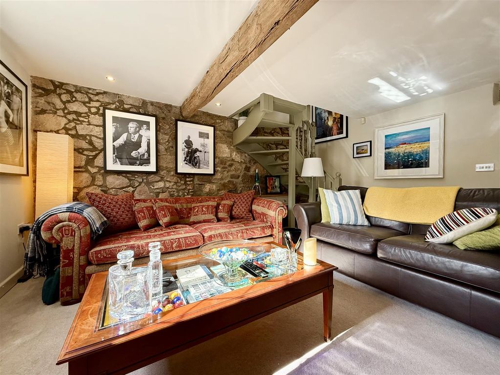 Property photo 3 of 23 3