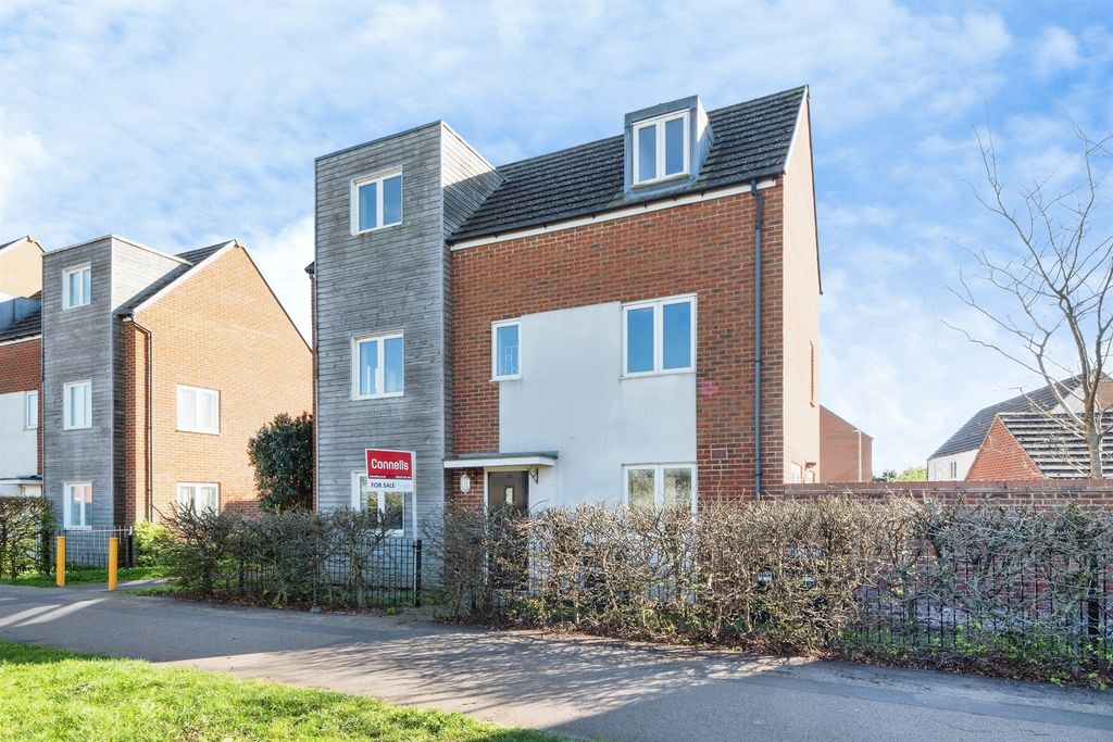 Property photo 1 of 19