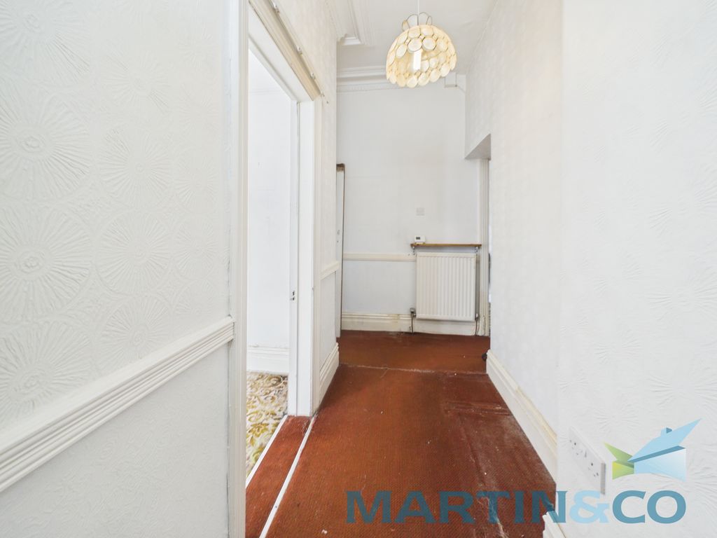 Property photo 3 of 40 Cam01870G0-Pr0207-Still002