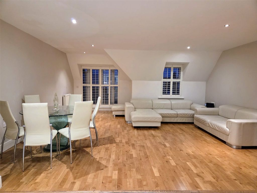 Property photo 2 of 13 Picture No. 02