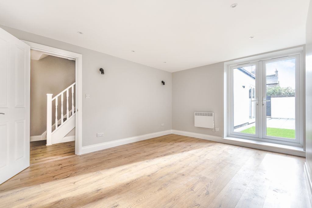 Property photo 2 of 5 536350 (5)