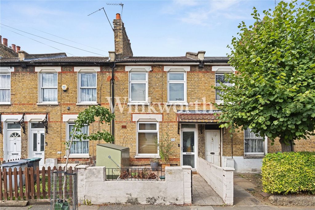 Property photo 1 of 13 Picture No. 02