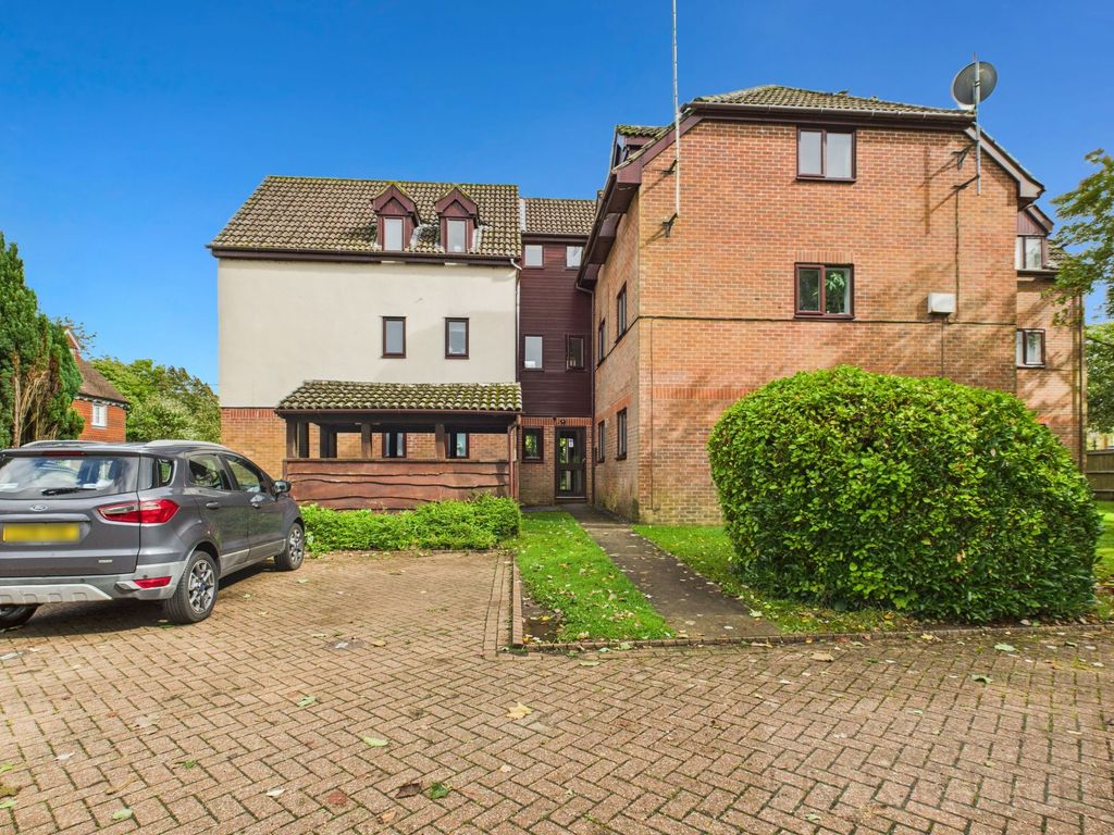 Property photo 1 of 6