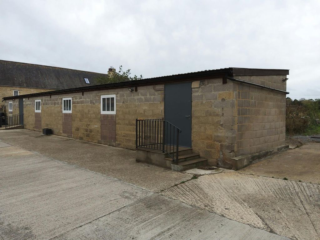 Property photo 3 of 6 Stable Block.Jpeg