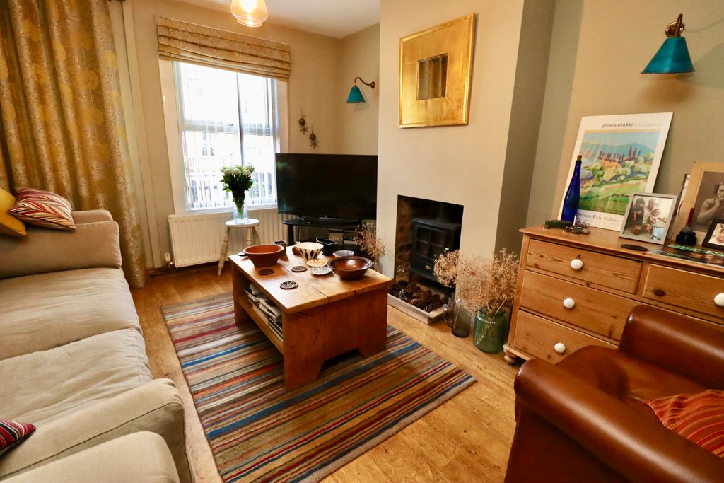 Property photo 2 of 17 Img_6713