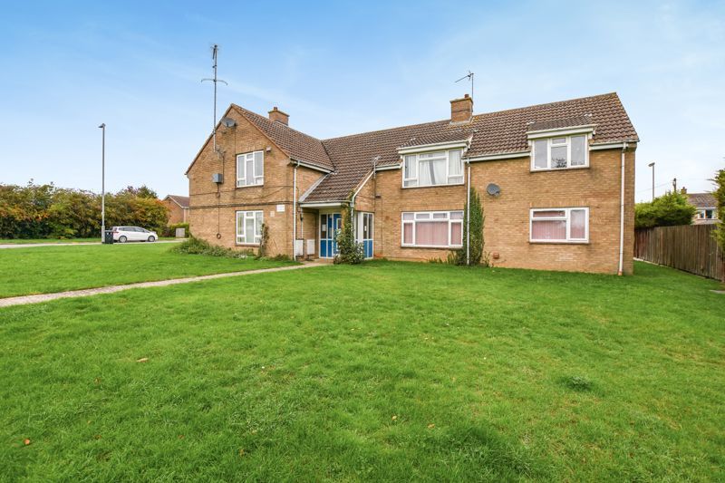 Property photo 1 of 7 Photo 7