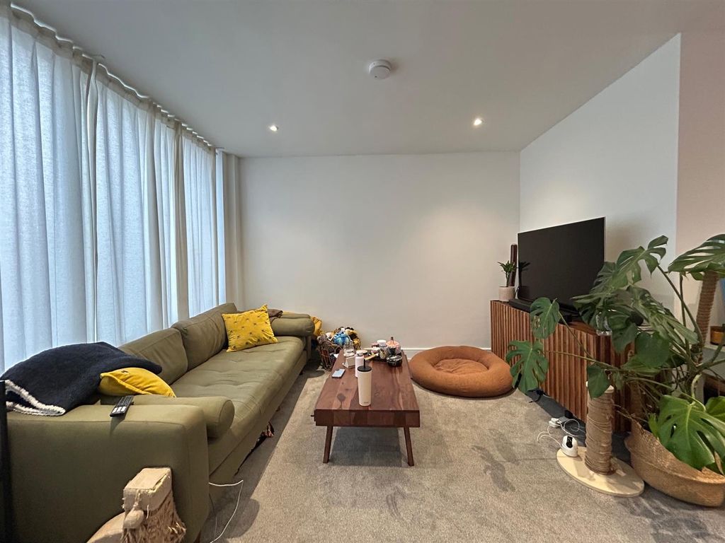 Property photo 3 of 14 Reception 1.Jpg