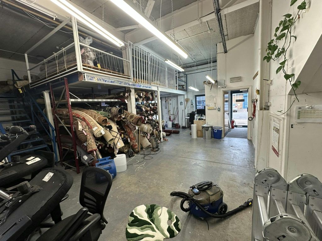 Property photo 3 of 6 Img_3885.Jpeg