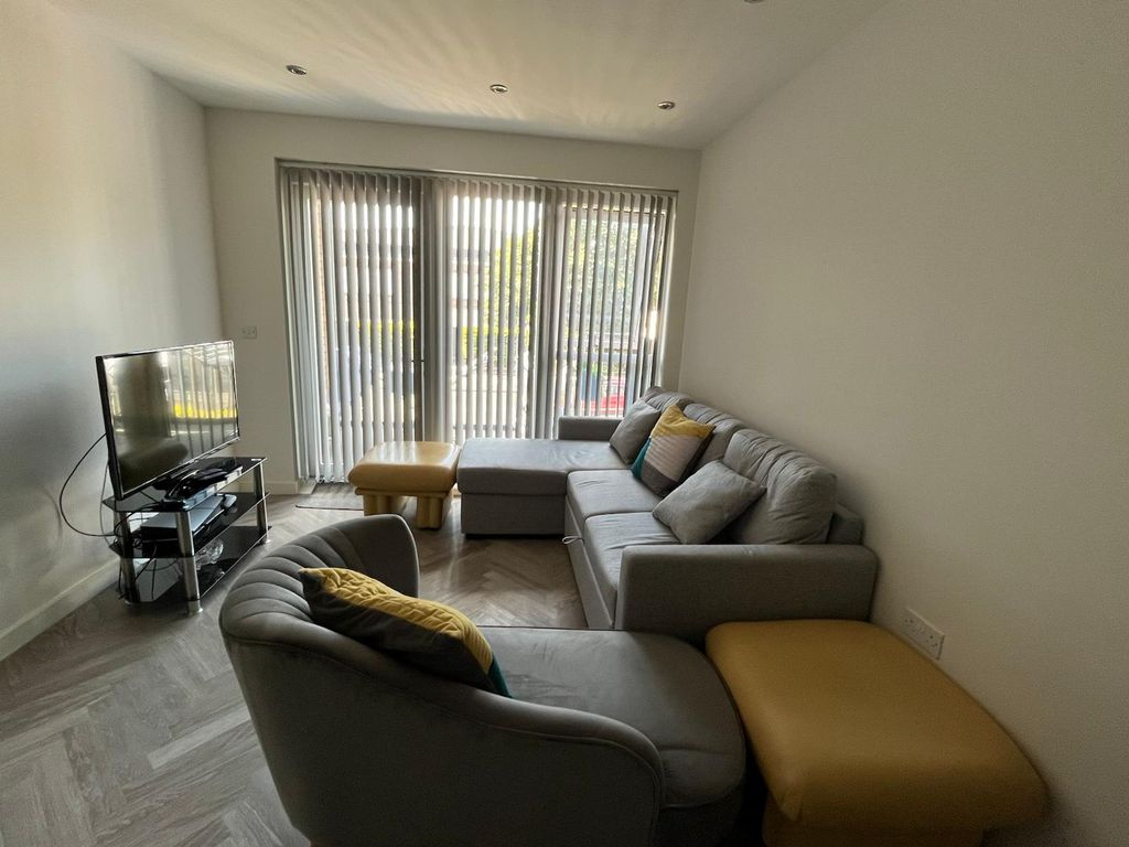 Property photo 3 of 22 Whatsapp Image 2026-08-01 At 15.25.18.Jpeg