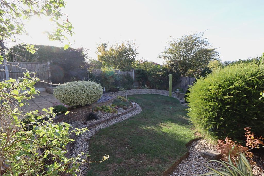 Property photo 3 of 22