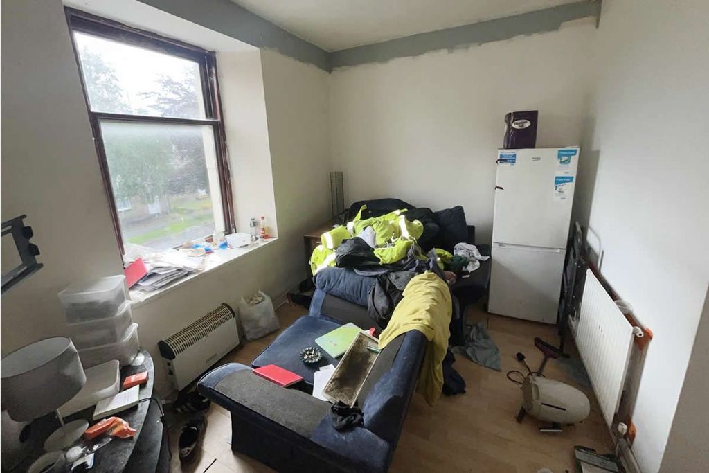 Property photo 3 of 6