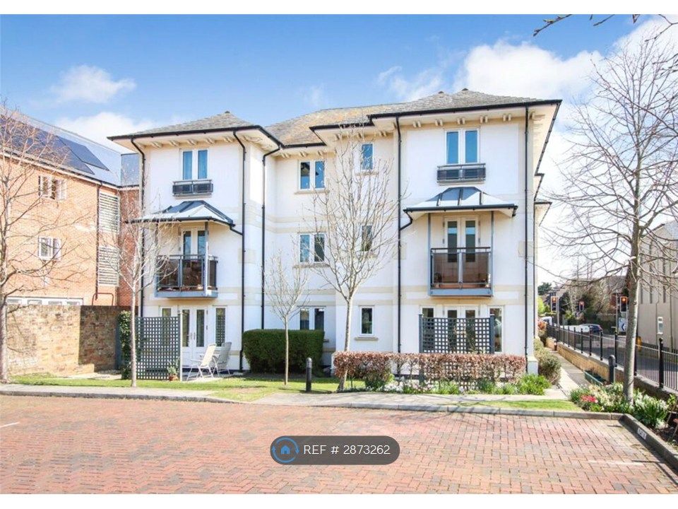 Property photo 1 of 11 Building