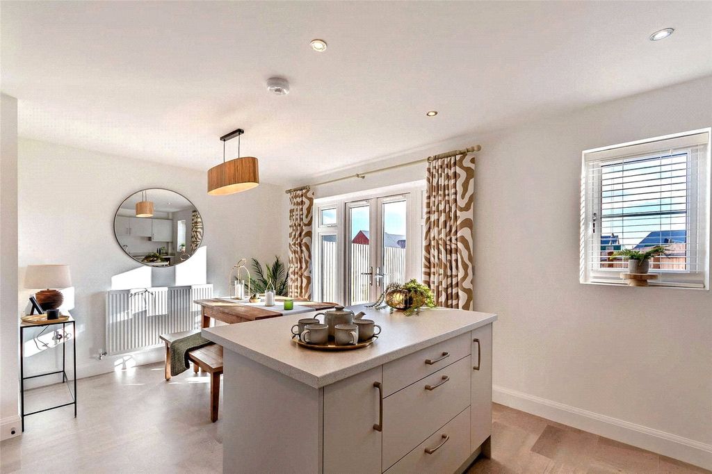 Property photo 3 of 16 Picture No. 33