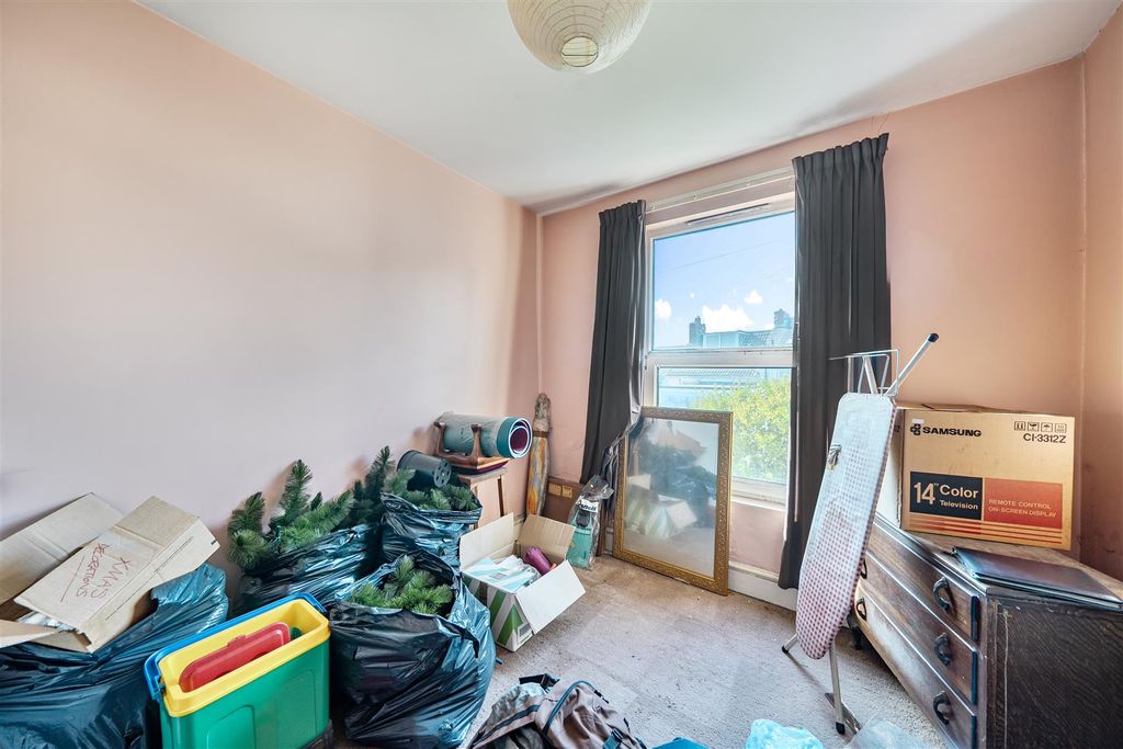 Property photo 2 of 19 1348439-9-68Da5B50d8B3E.Jpg