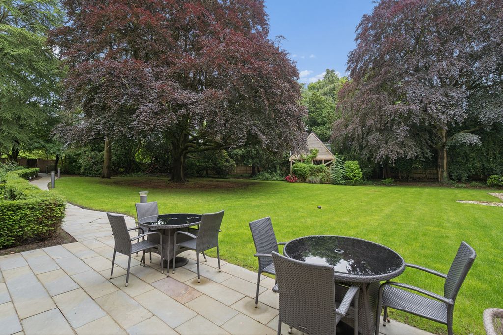 Additional image 21 of 3 bed flat for saleAlderley Road, Wilmslow SK9